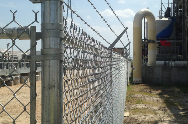 Chain Link Fence Photo